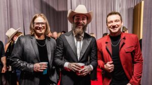 Country music world stands by Morgan Wallen despite roller-coaster year