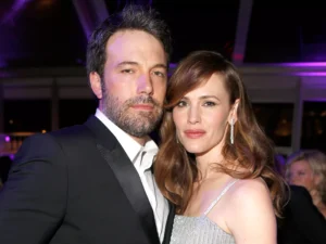 Ben Affleck, Jennifer Garner and Jennifer Lopez Reunite to Support Their Children at Play