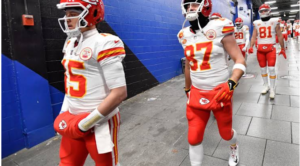 Travis Kelce Shocks Fans with a Bold New Hairstyle Ahead of Chiefs vs. Bills Showdown—You Won’t Believe the Look Everyone’s Talking About!"