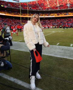 JUST IN: Brittany Mahomes Claps Back at NFL Fans Over ‘Disgusting’ Criticism of Husband Patrick After Securing His Fifth Super Bowl Appearance… Full Details Below 👇