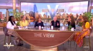 Breaking News: Robert De Niro Slams Elon Musk as a "Scumbag" on The View, Musk's Reply Leaves the Studio Stunned